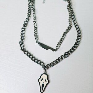 Hot Topic Ghostface double chain necklace
